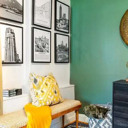 Apartamento Modern Century Loft At The Pillars Cleveland Exterior foto